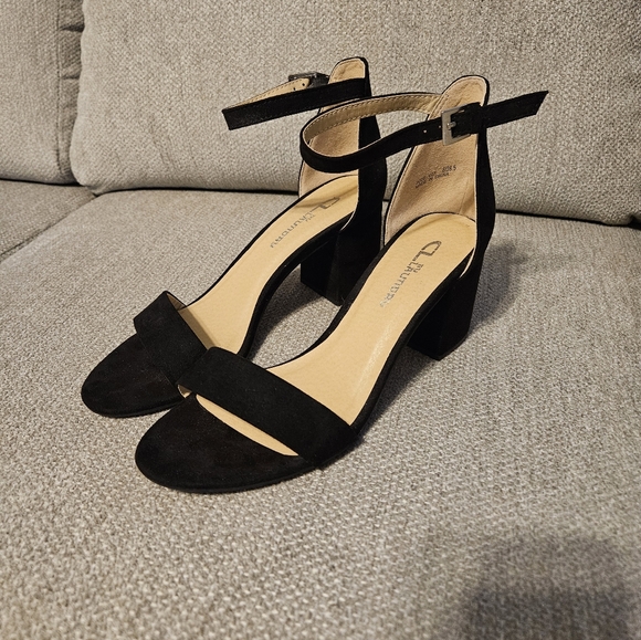 Block Heels - Picture 1 of 6